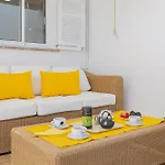 Laia House / Laia's House Holiday home