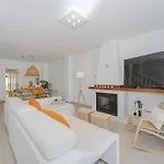 Laia House / Laia's House