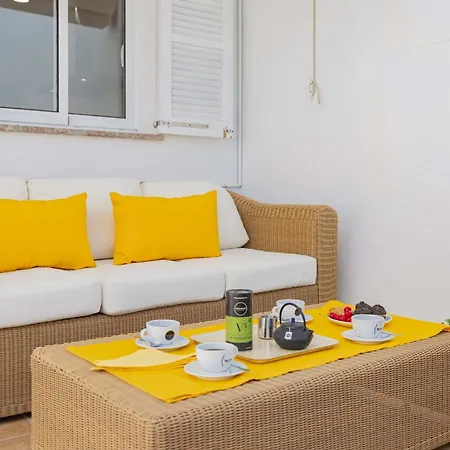 Laia House / Laia's House Tatil Evi