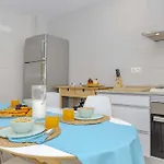 Laia House / Laia's House Tatil Evi *