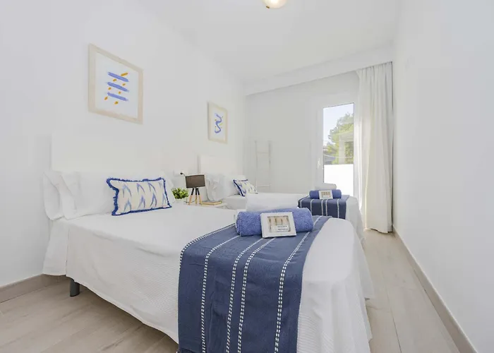 Laia House / Laia's House 別荘 *