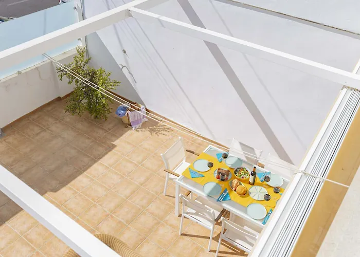 Vakantiehuis Laia House / Laia's House *